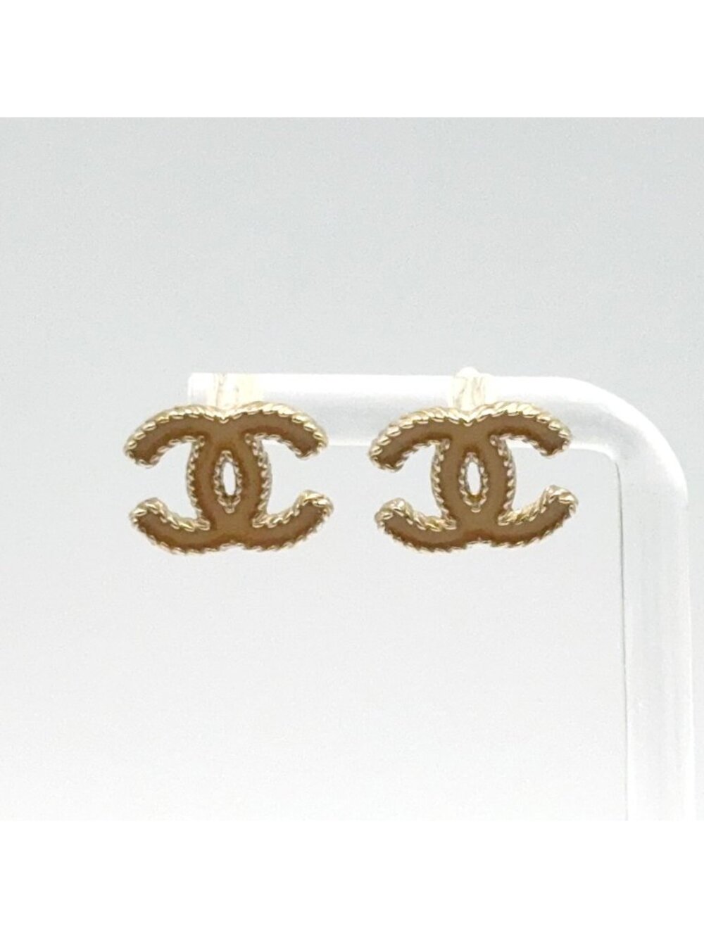 Chanel CC Logo Stud Enamel Gold Beige Earrings